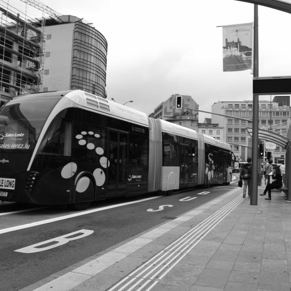 4. Hibrid busz és pörgő ingatlanpiac